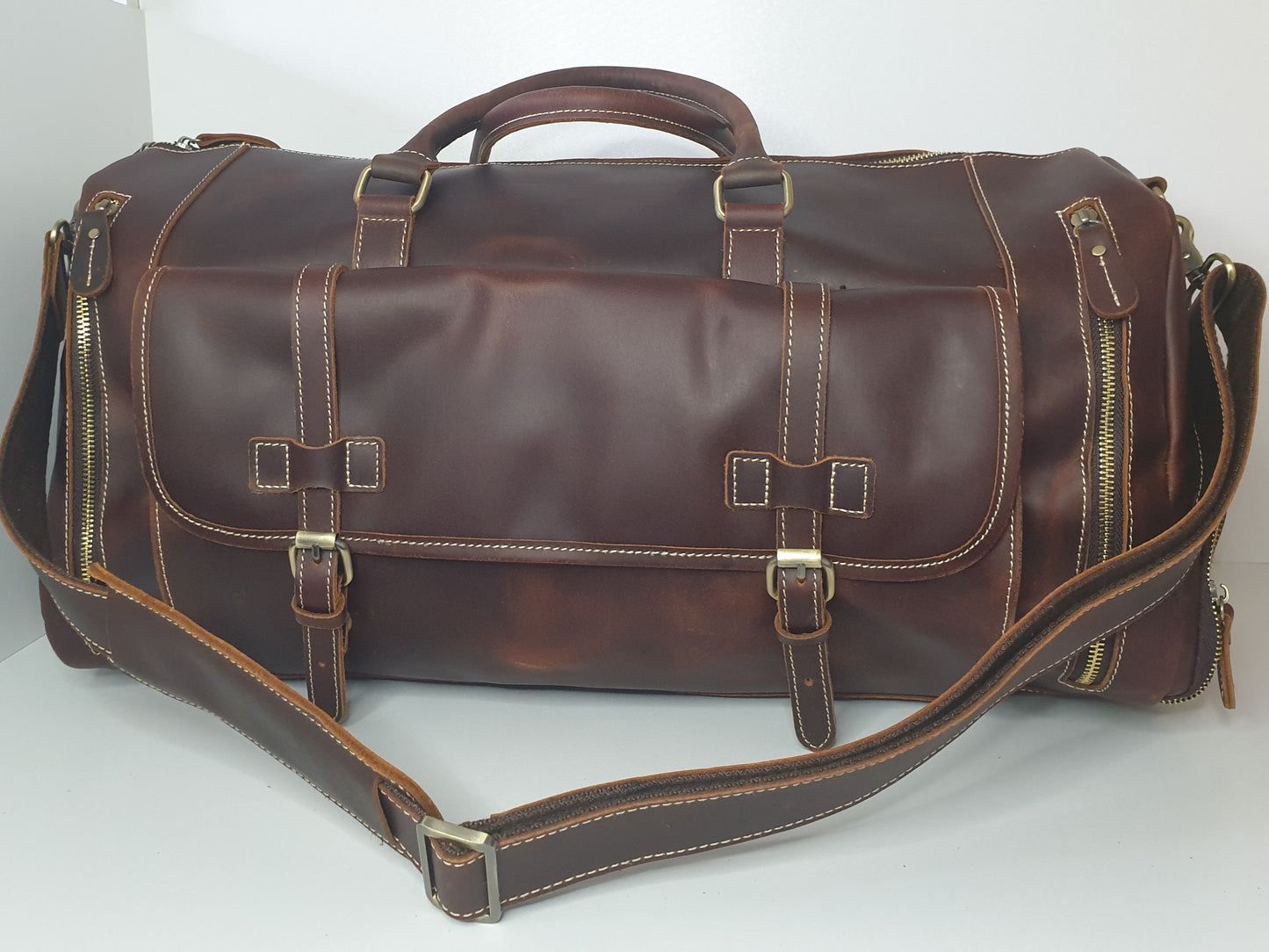 Vintage leather travel bag - Weekend away in style!