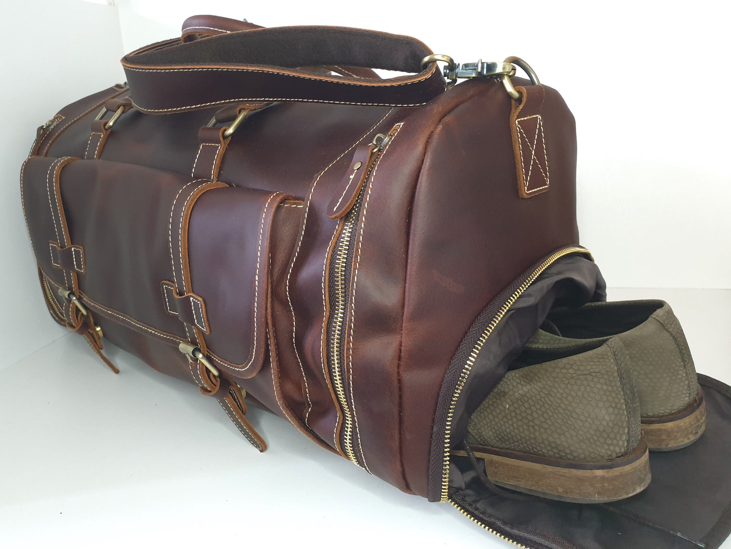 Vintage leather travel bag - Weekend away in style!