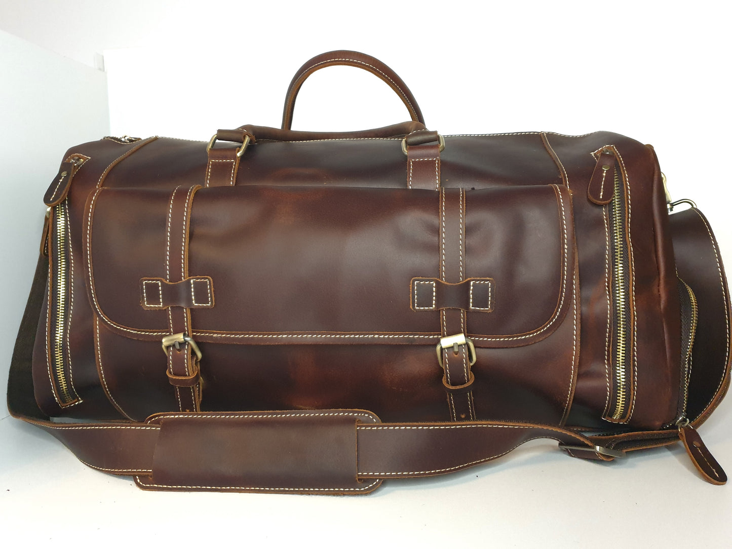Vintage leather travel bag - Weekend away in style!
