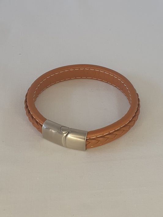 Caramel colored leather bracelet
