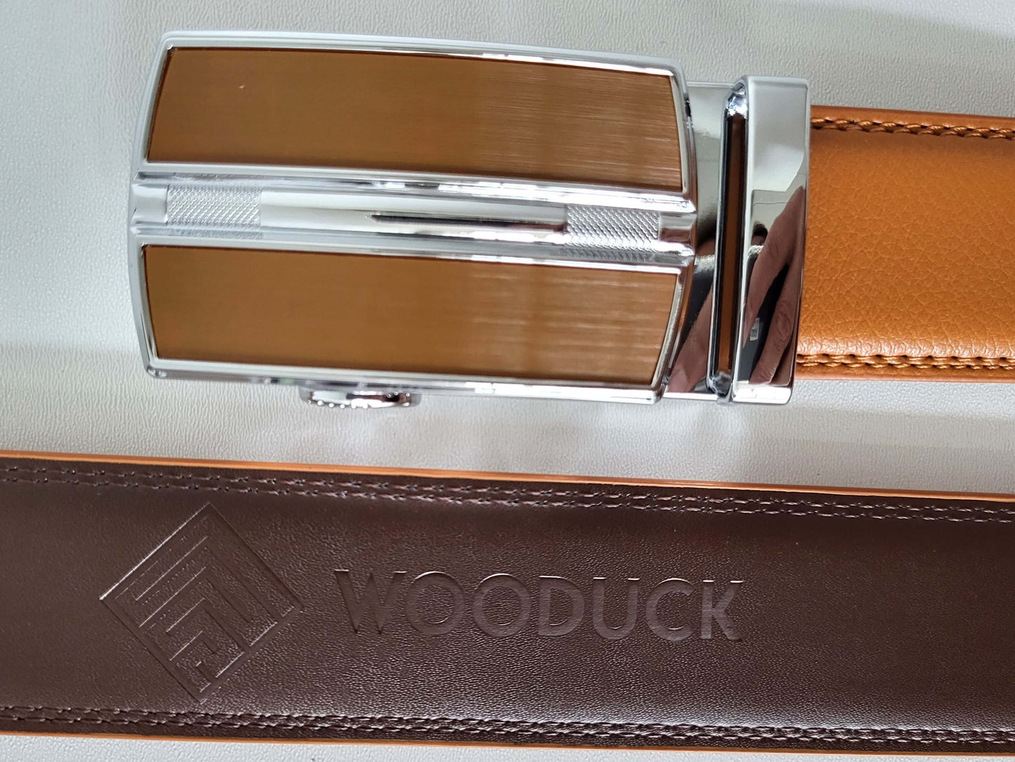 WooDuck Lederen riem met Automatische gesp  - Model 2 - bruin caramel