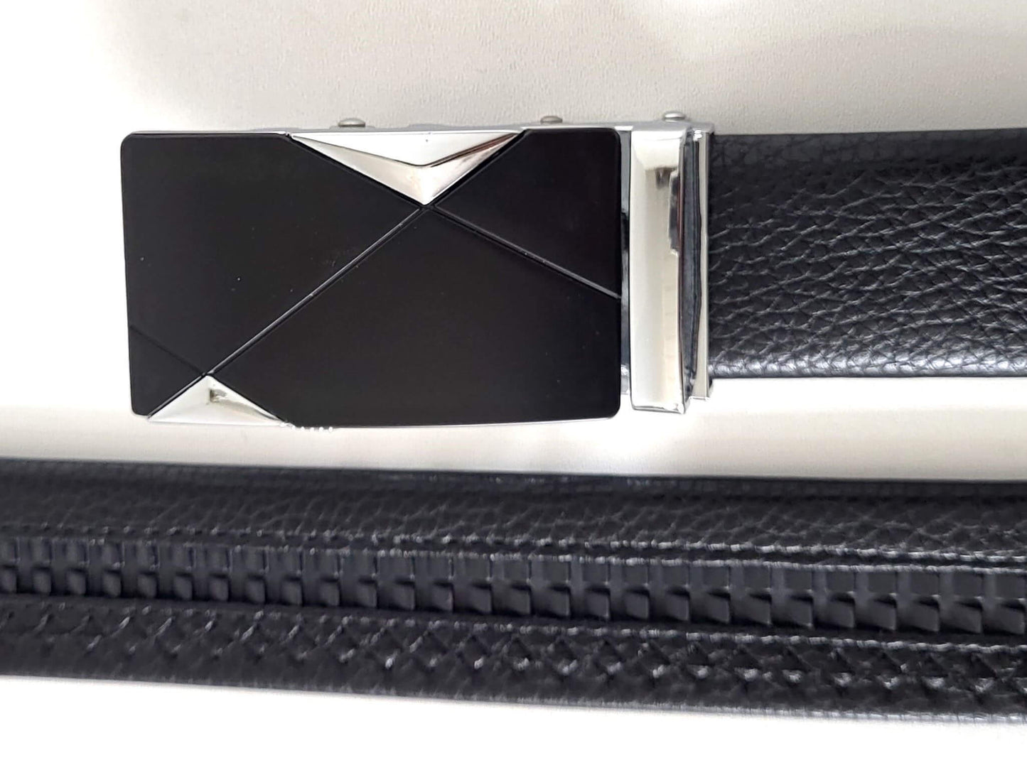 Lederen riem met Automatische gesp - Model 6 - zwart